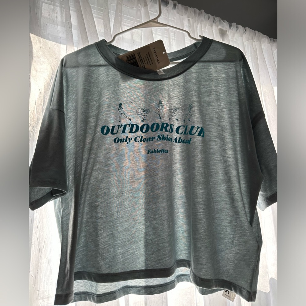 Fabletics Parker boxy tee size xl (14-16)